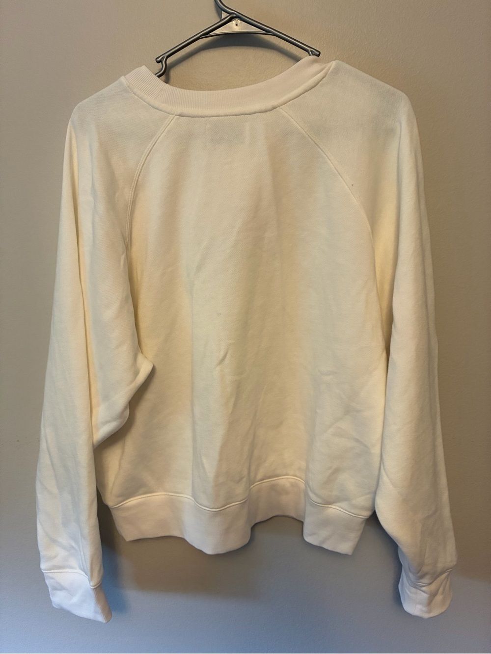 Old Navy SoComfy Sweatshirt Size Large NWOT Espresso Yourself Graphic Cream - Picture 8 of 10